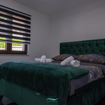 Holiday Houses Green Queen Bihać Exterior foto